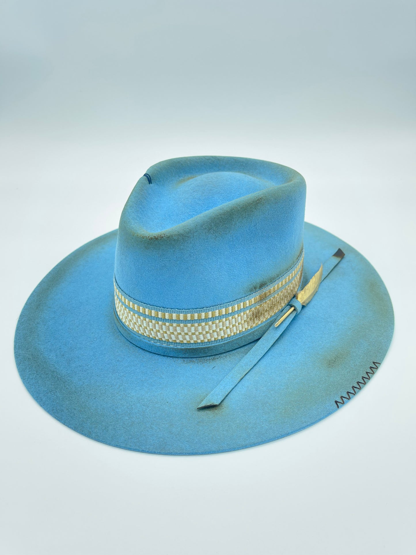 Le Roi | Sky Blue